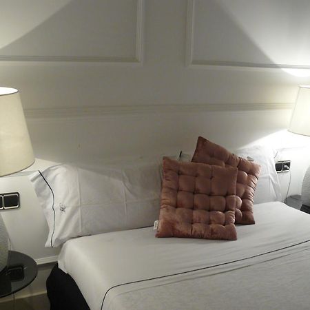 Apartamentos Manzana Madri Quarto foto